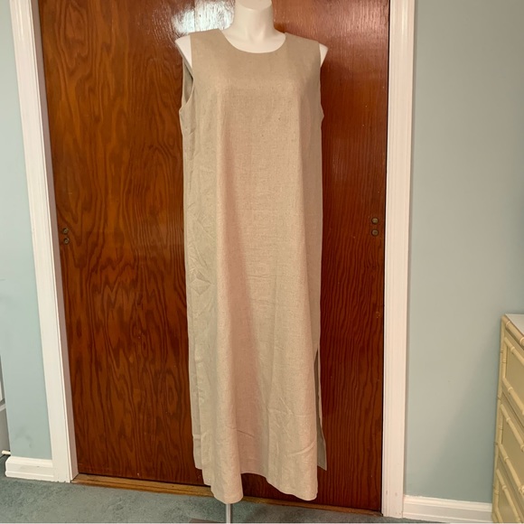 John Roberts Woman 2 Piece Dress - Picture 7 of 11
